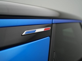 Thumbnail Mobil 8