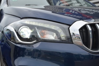 Thumbnail Mobil 10