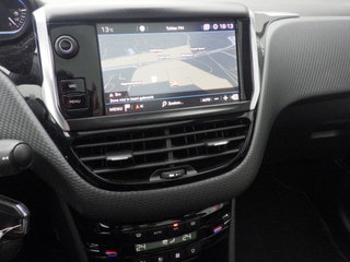 Thumbnail Mobil 6