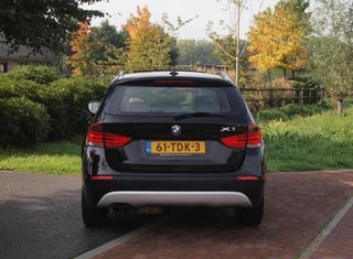 Thumbnail Mobil 9