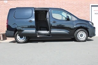 Thumbnail Mobil 4
