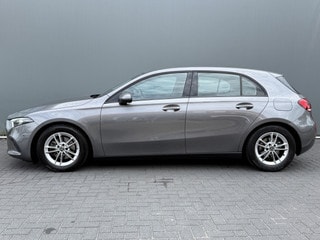 Thumbnail Mobil 8