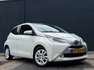 Thumbnail Mobil 4