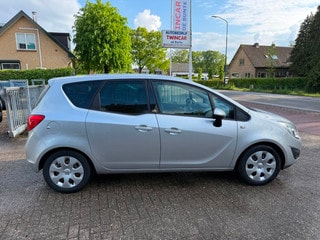 Thumbnail Mobil 5