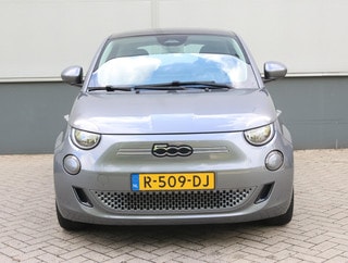 Thumbnail Mobil 6