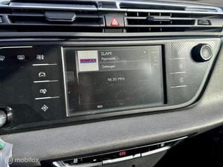 Thumbnail Mobil 8