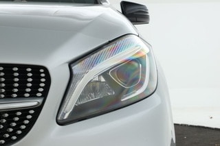 Thumbnail Mobil 7