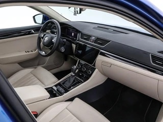 Thumbnail Mobil 5
