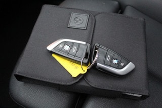 Thumbnail Mobil 3