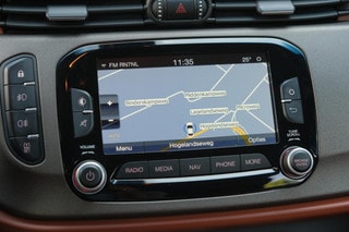 Thumbnail Mobil 10