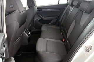 Thumbnail Mobil 8