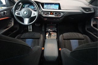 Thumbnail Mobil 8