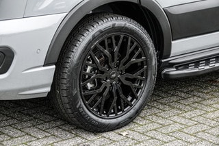 Thumbnail Mobil 6