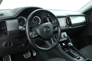 Thumbnail Mobil 9