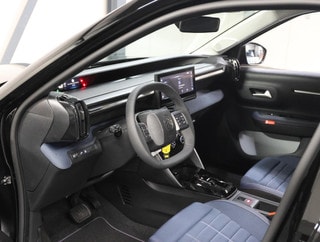 Thumbnail Mobil 10