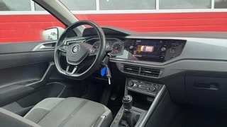 Thumbnail Mobil 4