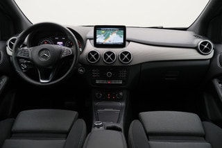 Thumbnail Mobil 2