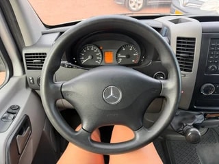 Thumbnail Mobil 8