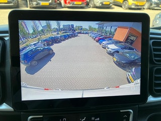 Thumbnail Mobil 8