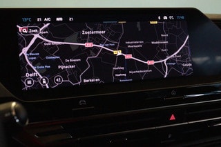 Thumbnail Mobil 8