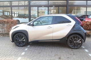 Thumbnail Mobil 6