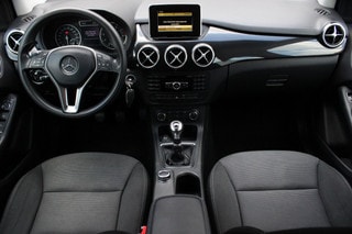 Thumbnail Mobil 6