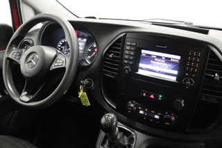 Thumbnail Mobil 3