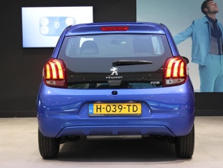 Thumbnail Mobil 8