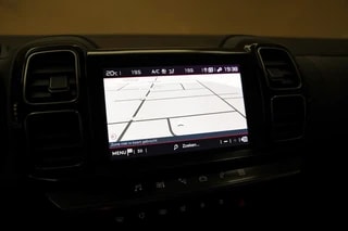 Thumbnail Mobil 8