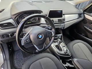 Thumbnail Mobil 10