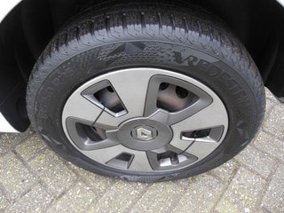 Thumbnail Mobil 7
