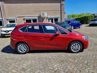 Thumbnail Mobil 4