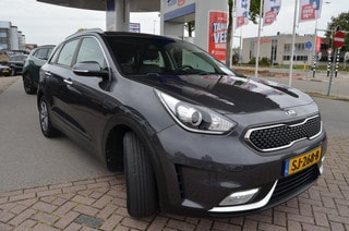 Thumbnail Mobil 6