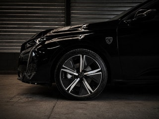 Thumbnail Mobil 8