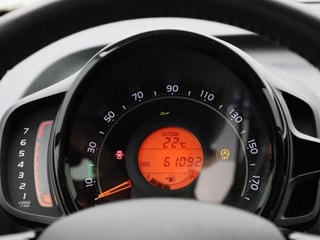 Thumbnail Mobil 8