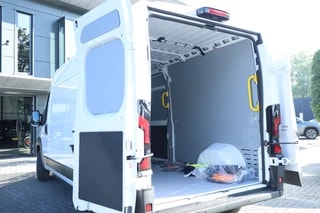 Thumbnail Mobil 8