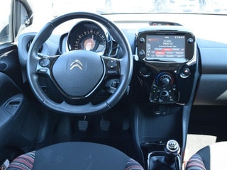 Thumbnail Mobil 9