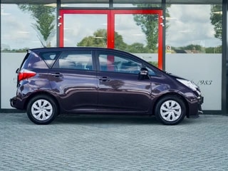 Thumbnail Mobil 9