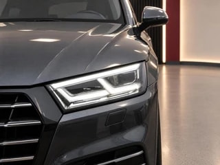 Thumbnail Mobil 10