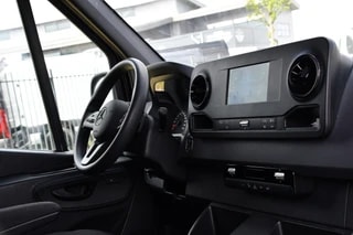 Thumbnail Mobil 9