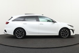 Thumbnail Mobil 6
