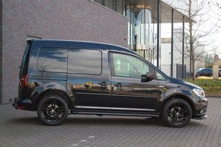 Thumbnail Mobil 6