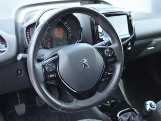 Thumbnail Mobil 6