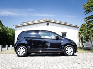 Thumbnail Mobil 4