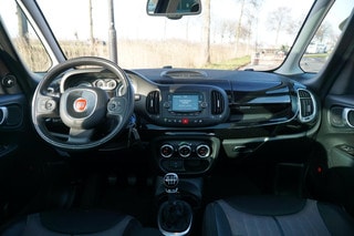 Thumbnail Mobil 7