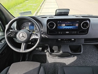 Thumbnail Mobil 8