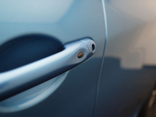 Thumbnail Mobil 9
