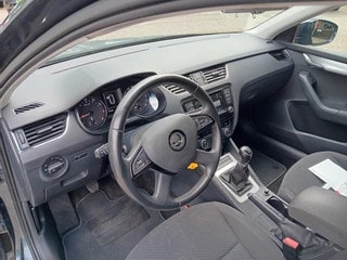 Thumbnail Mobil 4