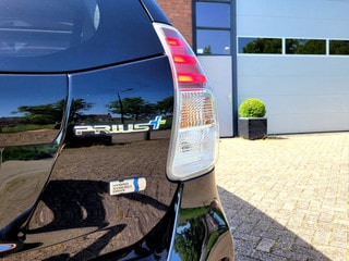Thumbnail Mobil 10