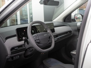 Thumbnail Mobil 10